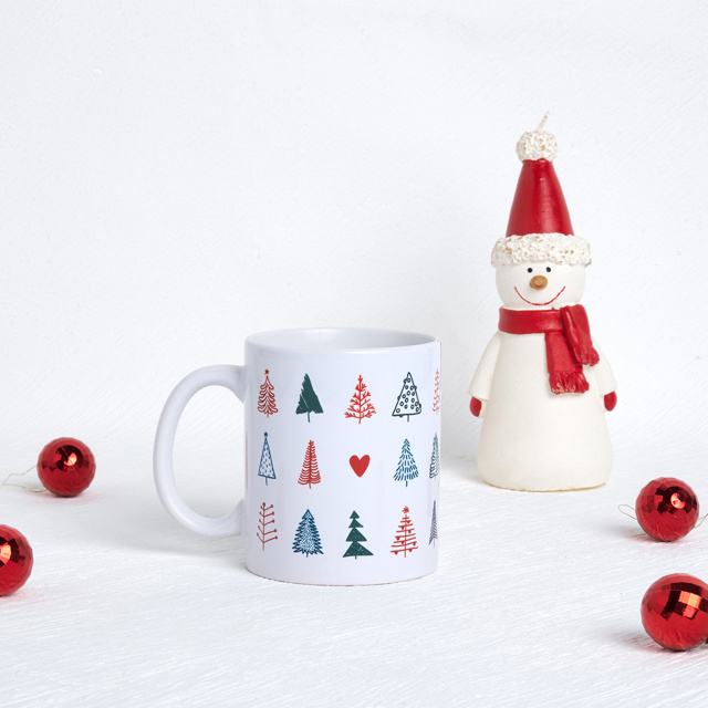 Minimal Çam Ağacı Desenli Kupa