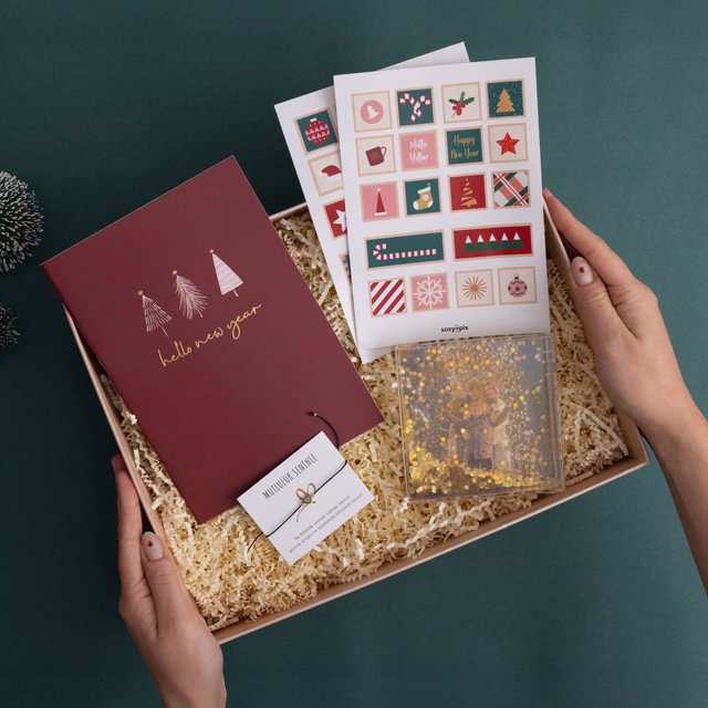 New Year's Sparkle Gift Box