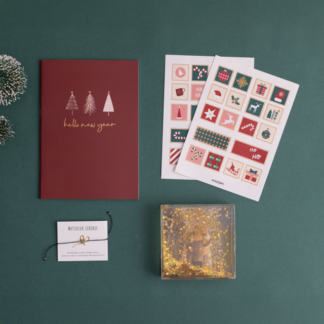 New Year's Sparkle Gift Box