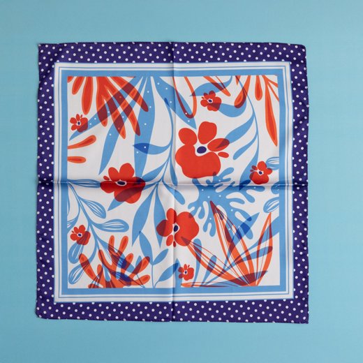 Çiçekli Lacivert Fular