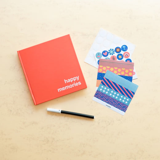 Happy Memories Scrapbook 